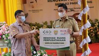 Biaya itu dihimpun dari pelanggan Indomaret melalui program peduli pendidikan periode 1 April–30 Juni 2021. Renovasi perpustakaan itu senilai Rp 92.067.279 sempat terhenti karena pandemi. Kini prosesnya telah selesai direnovasi, perpustakaan terlihat menjadi lebih segar, nyaman dan dapat dimanfaatkan oleh 184 siswa dan 19 guru.