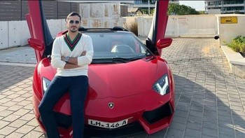 Simon Leviev disebut bergaya mewah karena hasil penipuan. Ia berkedok menjadi anak pengusaha berlian dari perusahaan LDD Diamonds. Foto: Instagram/@simon_leviev_official