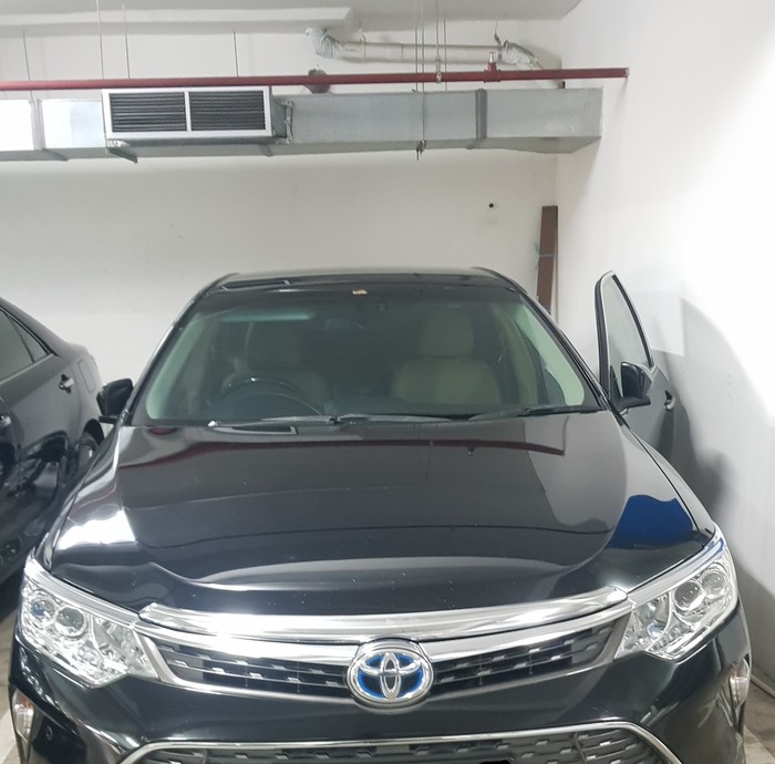 Toyota Camry Hybrid 2012
