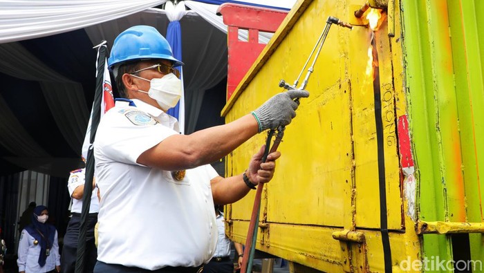 truk obesitas di banyuwangi