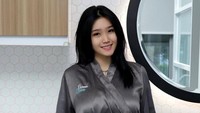 Awal karier sih kayak main Instagram biasa, nggak ada niatan untuk kerja di Instagram. Nge-post iseng doang, tapi dapat engagement gede. Nggak memilih berkarier di sini, berjalan begitu saja, ujar Anas kepada detikcom saat diwawancara. (Foto: dok. Instagram @anastasyakh) 