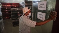 Pemerintah melaporkan kasus harian positif Corona hari ini sebanyak 37.492 kasus. Provinsi yang melaporkan kasus tertinggi dalam 24 jam terakhir adalah Provinsi DKI Jakarta.Data mengenai kasus Corona ini dipublikasikan Humas BNPB, Selasa (8/2/2022).