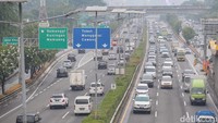Kebijakan kenaikan tarif tol dalam kota termuat dalam Keputusan Menteri (Kepmen) Pekerjaan Umum dan Perumahan Rakyat (PUPR) Nomor 74/KPTS/M/2022.