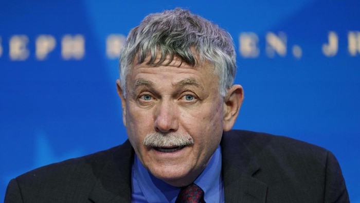FILE - Dr. Eric Lander speaks during an event at The Queen theater in Wilmington, Del., Jan. 16, 2021. Lander has resigned after the White House confirmed that an internal investigation found credible evidence that he mistreated his staff. (AP Photo/Matt Slocum, File)