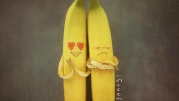 Karena ia berhasil menyulap sebuah pisang menjadi karya seni yang lebih artistik dan tak biasa. (Foto: instagram/Stephan Brusche)