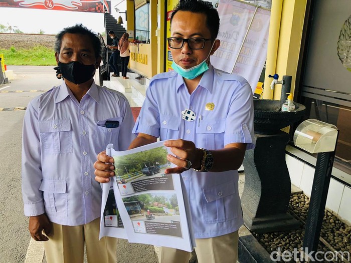 DPC Gerindra Kabupaten Blitar melaporkan aksi perusakan bendera partai ke polisi. Puluhan bendera itu dipasang saat memperingati HUT ke-14 partai.