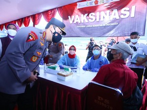 Imbauan Kapolri soal Lonjakan COVID: Jangan Panik, Disiplin Prokes, Vaksinasi