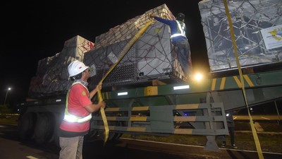 Motor dan Logistik MotoGP Tiba di Lombok