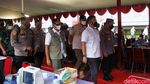 Kapolri-Menkes-Kepala BNPB Tinjau Vaksinasi di Stadion Patriot