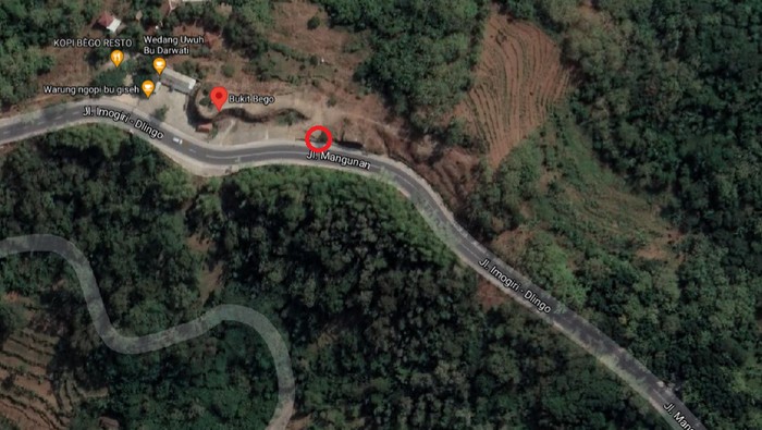 Kasus kecelakaan tunggal bus parwisata yang menewaskan 13 orang di Bukit Bego, Bantul terus berlanjut. Polisi telah melakukan sejumlah upaya seperti olah TKP, memeriksa saksi-saksi, hingga melarang bus melintas di Jalan Imogiri-Dlingo saat akhir pekan.