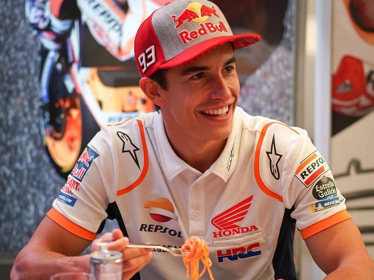Marc Marquez Pamer Keseruan saat Makan Pasta hingga Brokoli