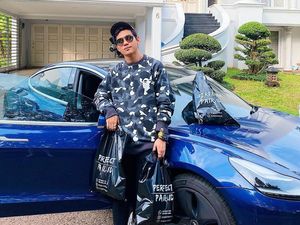 Tesla Iseng-isengan hingga Rumah Mewah Indra Kenz yang Kini Disita
