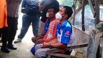 Momen Penyelamatan 2 Nelayan yang Terombang-ambing di Laut Tuban