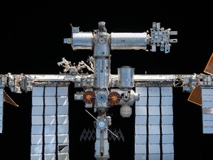 Stasiun Antariksa Internasional Akan Dihancurkan SpaceX, Kenapa?