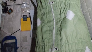 Begini astronaut tidur sambil melayang di dalam ISS. Foto: NASA