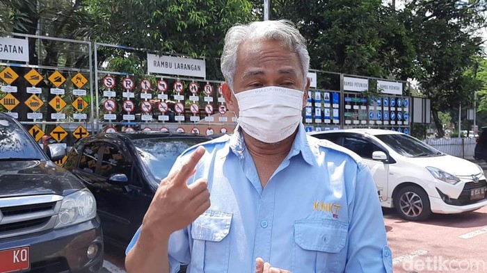 Plt Kepala Sub Komite Moda Investigasi Lalu Lintas dan Angkutan Jalan (LLAJ) KNKT Ahmad Wildan, di Solo, Selasa (8/2/2022).