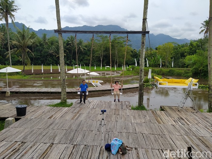 SvargaBumi Borobur didorong jadi lokasi syukuran pernikahan.