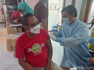 Info Stok Vaksin Booster di Surabaya Menipis, Catat Lokasinya