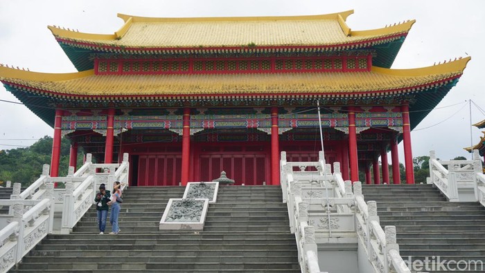 Vihara Kulor di Singkawang