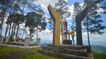Menikmati Panorama Alam Puncak Pato di Tanah Datar
