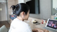Saya senang nonton drakor, karena seru dan bisa menghilangkan rasa bosan, kata Amalia mengenai caranya mengisi waktu karantina di Selangor, Malaysia. Foto: dok. PP PBSI