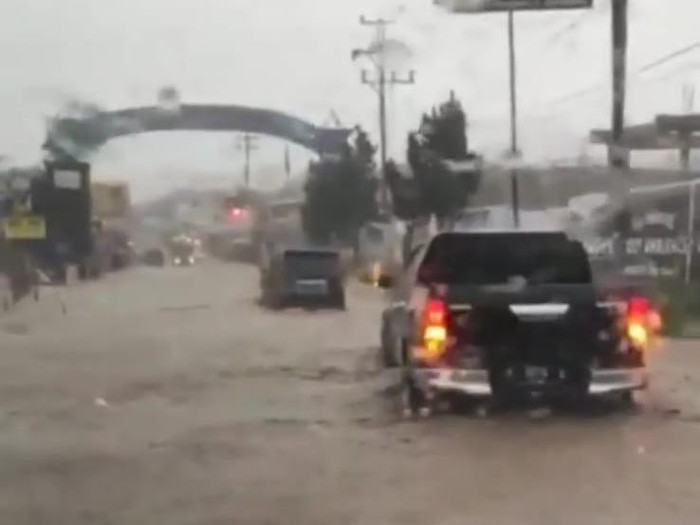 Banjir di Dieng, Banjarnegara, Rabu (9/2/2022).
