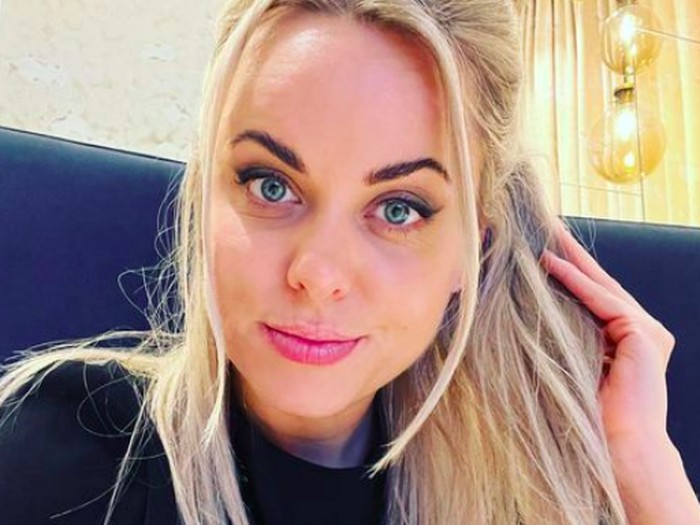 Cecilie Fjellhoy Cecilie Fjellhoy