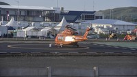 Helikopter Basarnas berada di helipad Pertamina Mandalika International Street Circuit jelang tes pramusim MotoGP di KEK Mandalika. Seperti diketahui, MotoGP Official Test atau tes pramusim untuk seri balap MotoGP 2022 akan berlangsung di Sirkuit Mandalika pada 11-13 Februari mendatang.