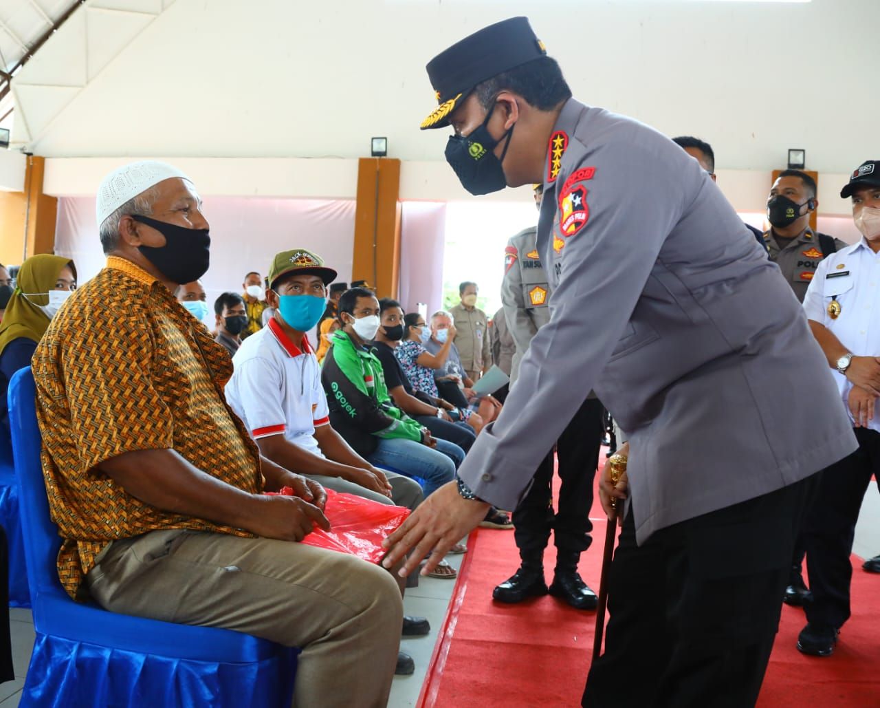 Kapolri Jenderal Listyo Sigit Prabowo meninjau akselerasi vaksinasi di Babel