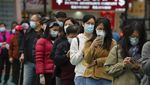 Kasus Melonjak, Antrean Tes COVID-19 di Hong Kong Mengular