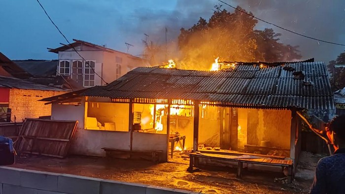 Kebakaran di Pangandaran.