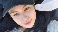 Maudy Ayunda tetap cantik meski tanpa makeup. Foto: Instagram Maudy Ayunda