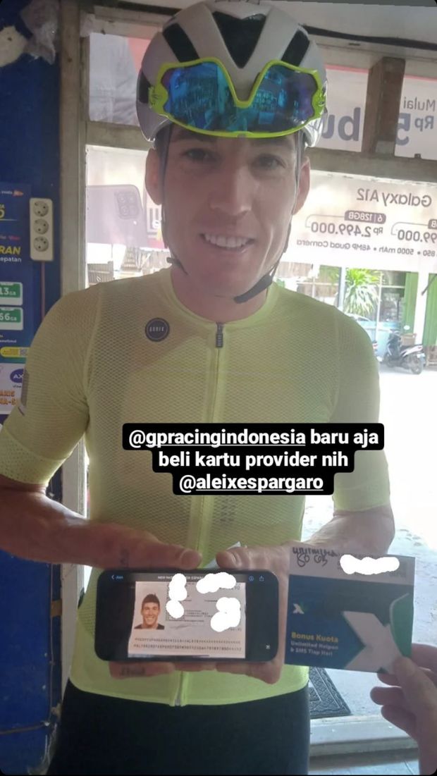 Pebalap MotoGP beli kartu perdana di Mandalika