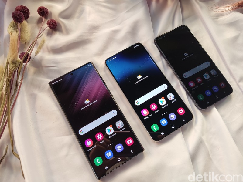 Samsung Galaxy S22 dan S22+