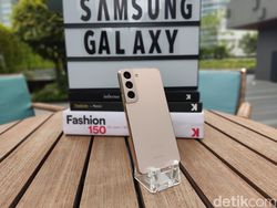 15 HP Flagship Paling Laris Sepanjang 2023, iPhone Mendominasi