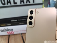 Samsung Galaxy S22 dan S22+