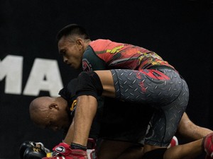 ONE Championship: Sama-sama Makan Nasi, Sunoto Siap Sikat Tial Thang