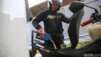 Di sisi lain, perusahaan minyak dan gas lainnya, yaitu Shell Indonesia sudah menaikkan harga BBM nya nyaris Rp 1.000 per liter sejak 1 Februari 2022.