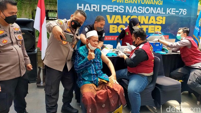 vaksinasi booster pwi banyuwangi