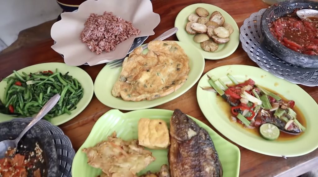 5 Warung Sunda di Bandung Ini Punya Sambal Cikur hingga Sambal Goang Sedap