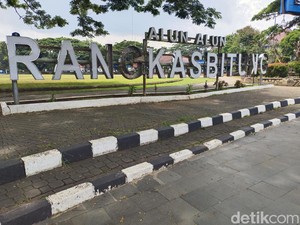 Duh! Trotoar di Rangkasbitung Belum Ramah Disabilitas