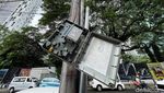 Bikin Khawatir, Ada Tiang Nyaris Roboh di Jalan Senopati Jakarta