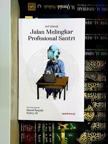 Buku Jalan Melingkar Profesional Santri