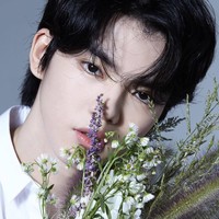 Seorang atlet figure skating menjadi perbincangan karena kemiripannya dengan Han So Hee dan Song Kang. Cha Jun Hwan bahkan disebut-sebut sebagai anak dari pasangan drama Korea Nevertheless itu. Foto: dok theqoo