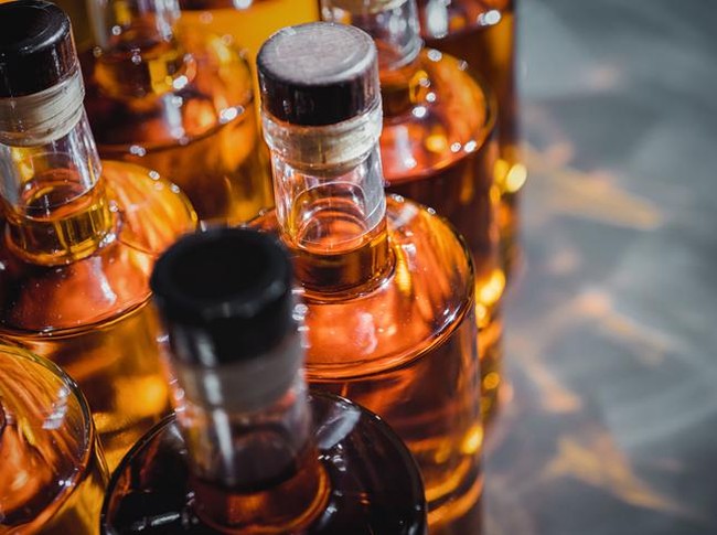 Istilah minuman alkohol pada komposisi makanan