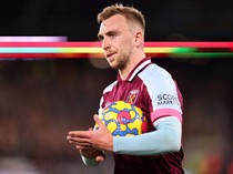Jarrod Bowen si Jago Tandang