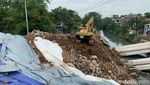 Jembatan VIral 10 M yang Rusak di Karawang Mulai Diperbaiki