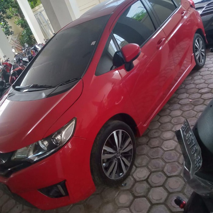 Lelang mobil Honda Jazz Lelang mobil Honda Jazz