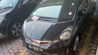 Mobil ini dilelang dengan harga limit Rp 90.039.000, sementara itu perlu menyiapkan uang jaminan sebesar Rp 27 juta. Foto: Lelang.go.id