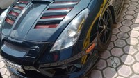 Toyota Celica 1.8 L AT keluaran tahun 2005. Mobil warna hitam itu dilengkapi dengan STNK dan BPKB. Siapkan dana Rp 55 juta sebagai uang jaminannya, sedangkan harga limitnya dimulai dari Rp 185.162.000. Foto: Lelang.go.id